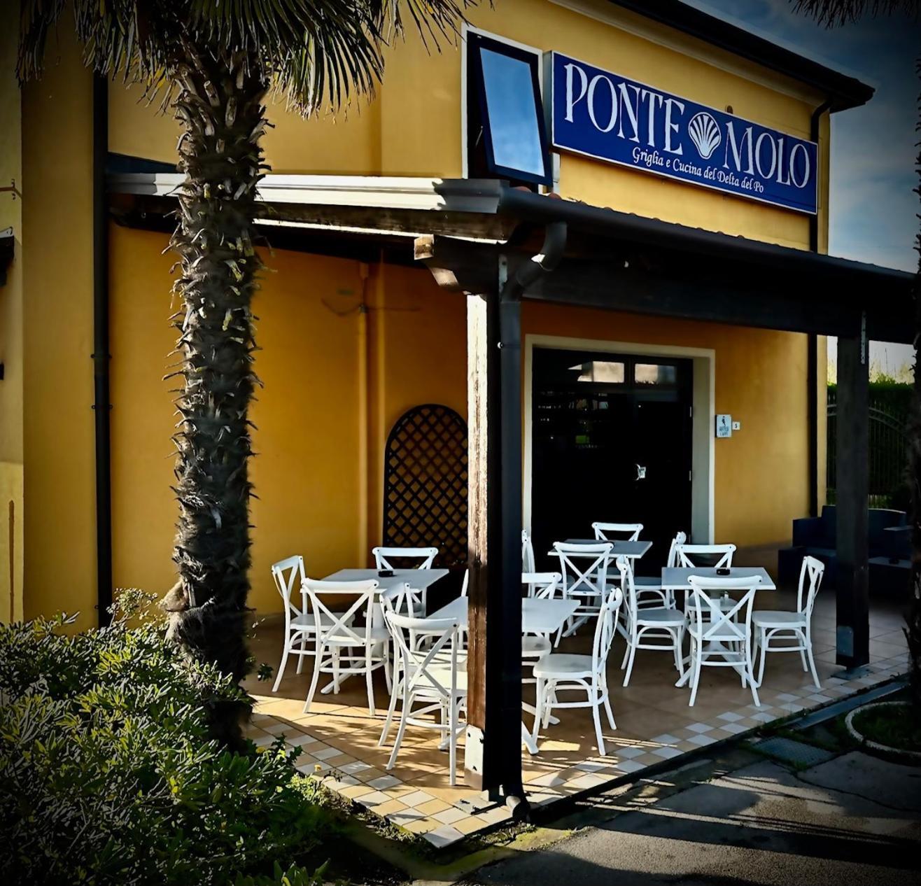 Hotel Ponte Molo Porto Tolle Exterior foto